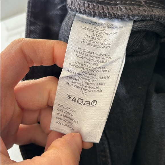 NEW The Devon Rhinestone Distressed Denim Shorts by Pilcro Black Size 27 - Picture 6 of 7